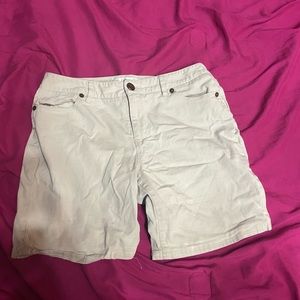 Khaki shorts